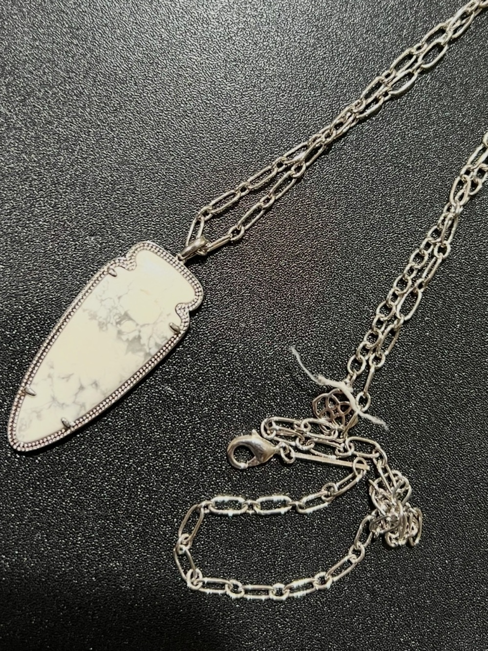 Kendra Scott howlite skylar necklace